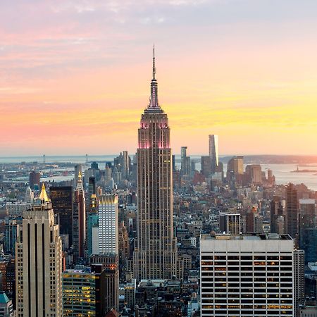 Holiday Inn Express Manhattan Midtown West By Ihg New York Ngoại thất bức ảnh