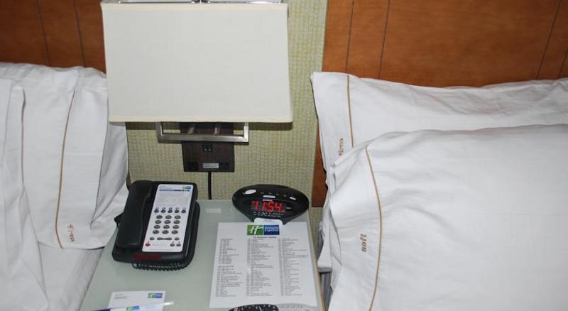 Holiday Inn Express Manhattan Midtown West By Ihg New York Ngoại thất bức ảnh